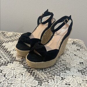 London Rag black and neutral wedges